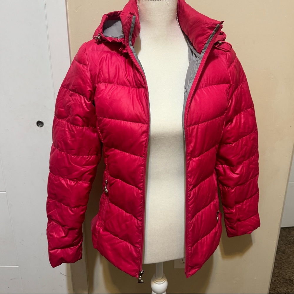 Betsey Johnson Hot Pink Ruffle back, down puffer coat with detachable hood.